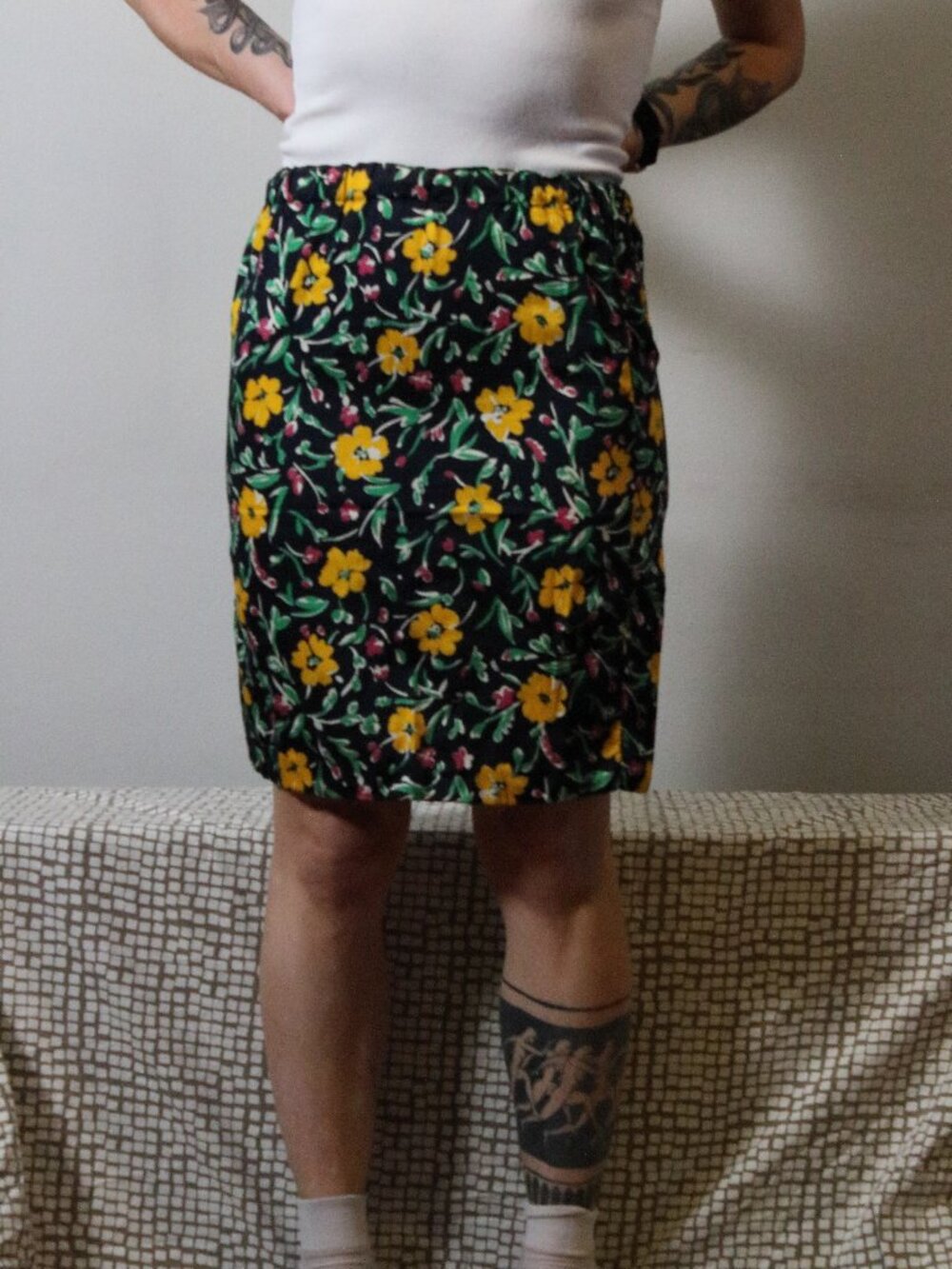 Vintage Floral Mini Pencil Skirt XS